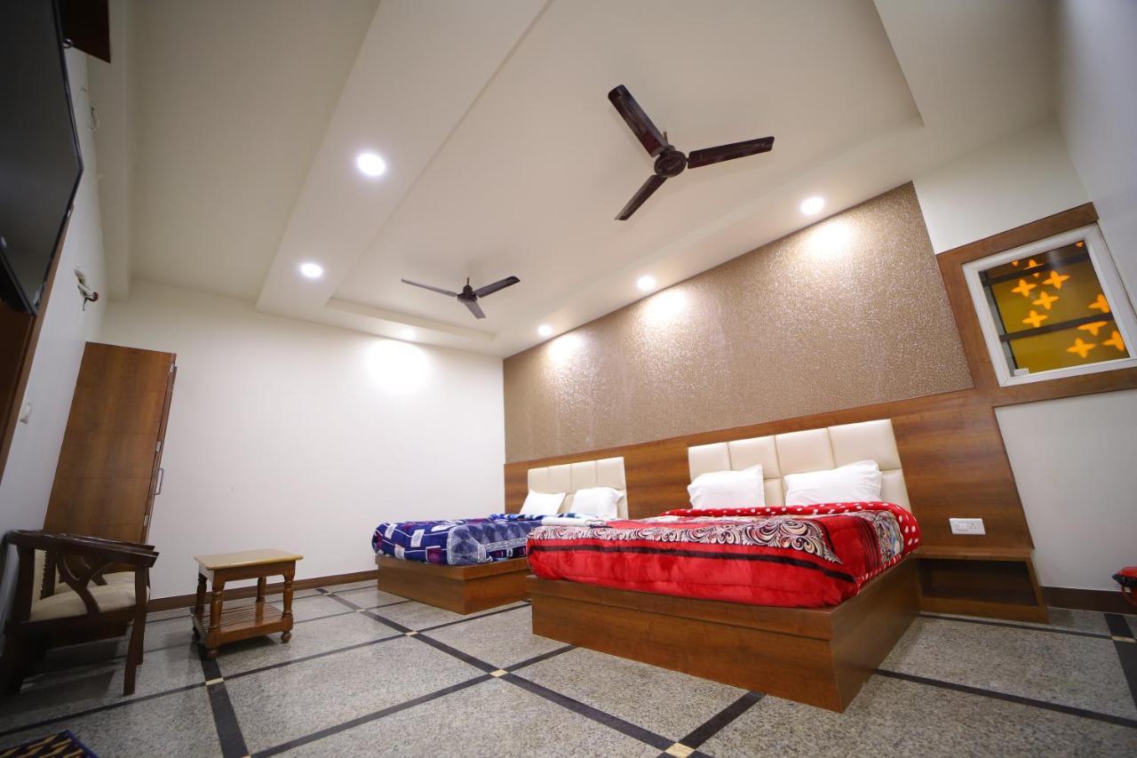 Hotel Royal Phoenix Agra  Exterior photo